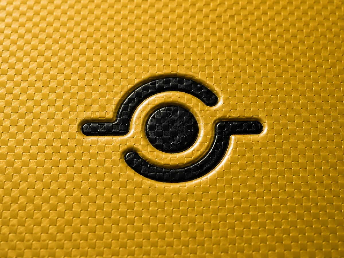 CARBONO DORADO - Aurum Armor