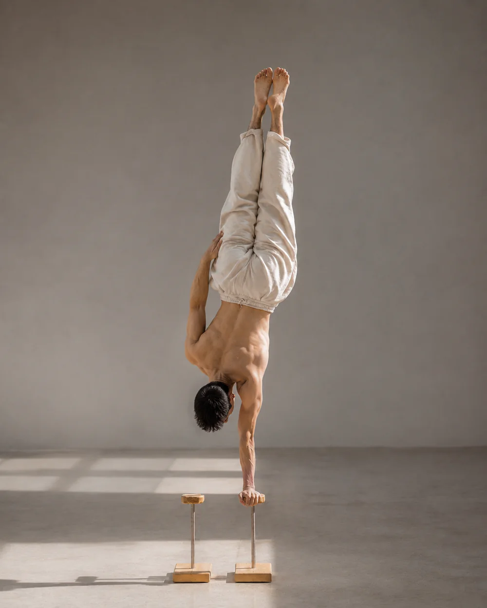 Handstand